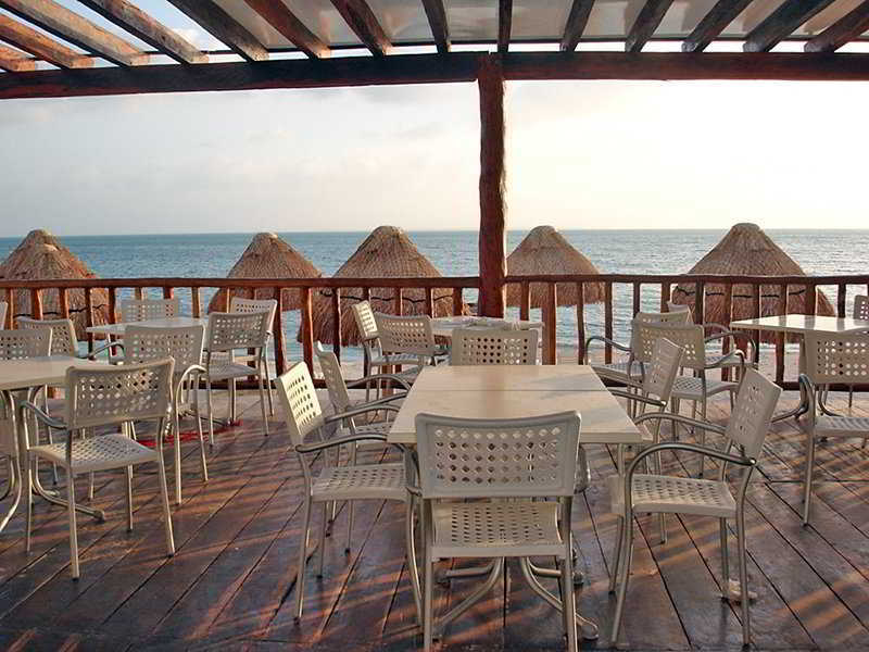 Ocean View Cancun Arenas Hotel Exterior photo